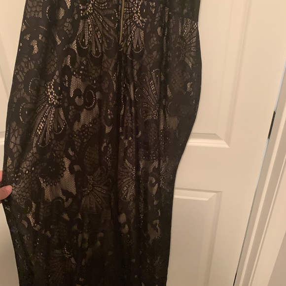 Long dress - Picture 2 of 7